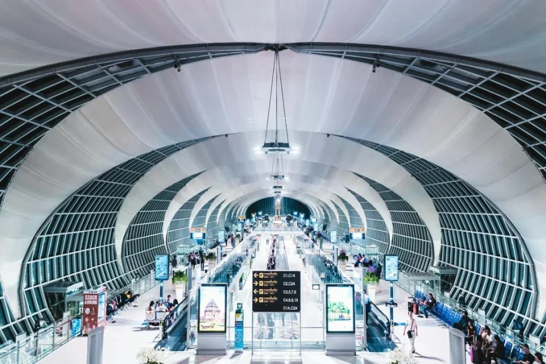 Modern Airports