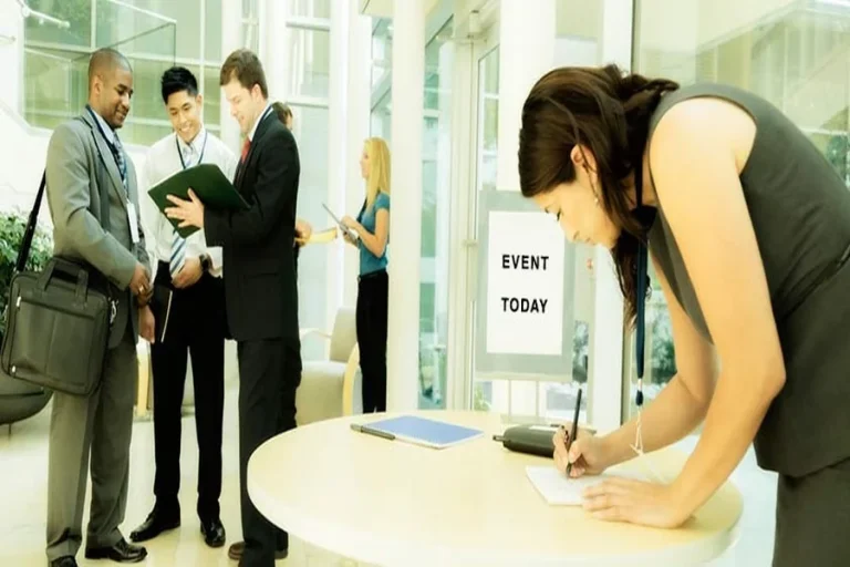 Smart Ways to Reduce RSVP Confusion at Corporate Gatherings