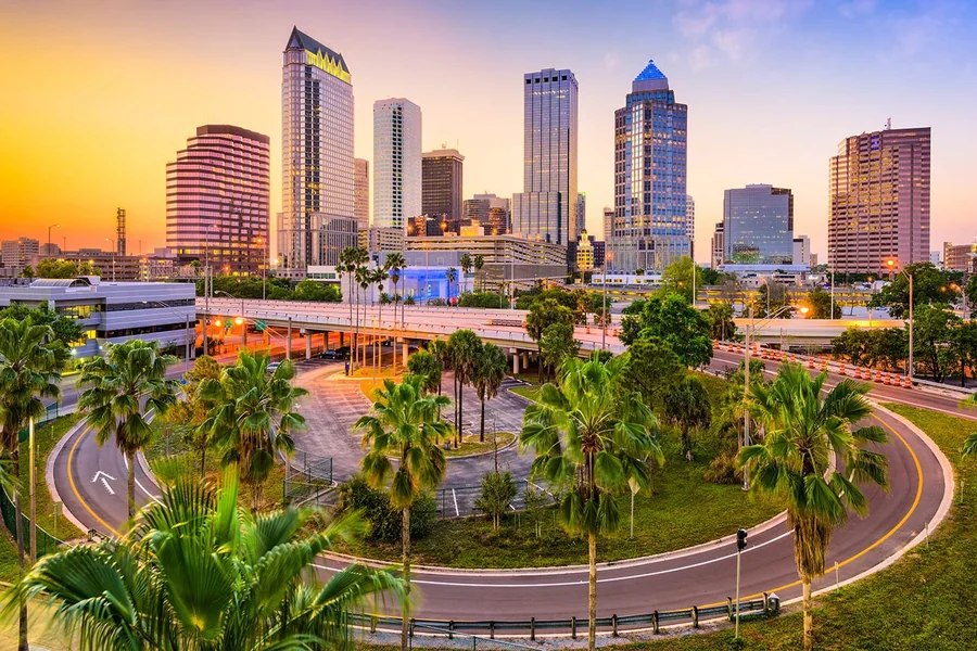 flights from indianapolis to tampa