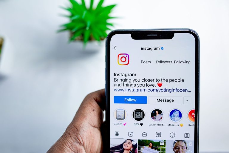 Buying Instagram Followers: What You Should Know Before You Start