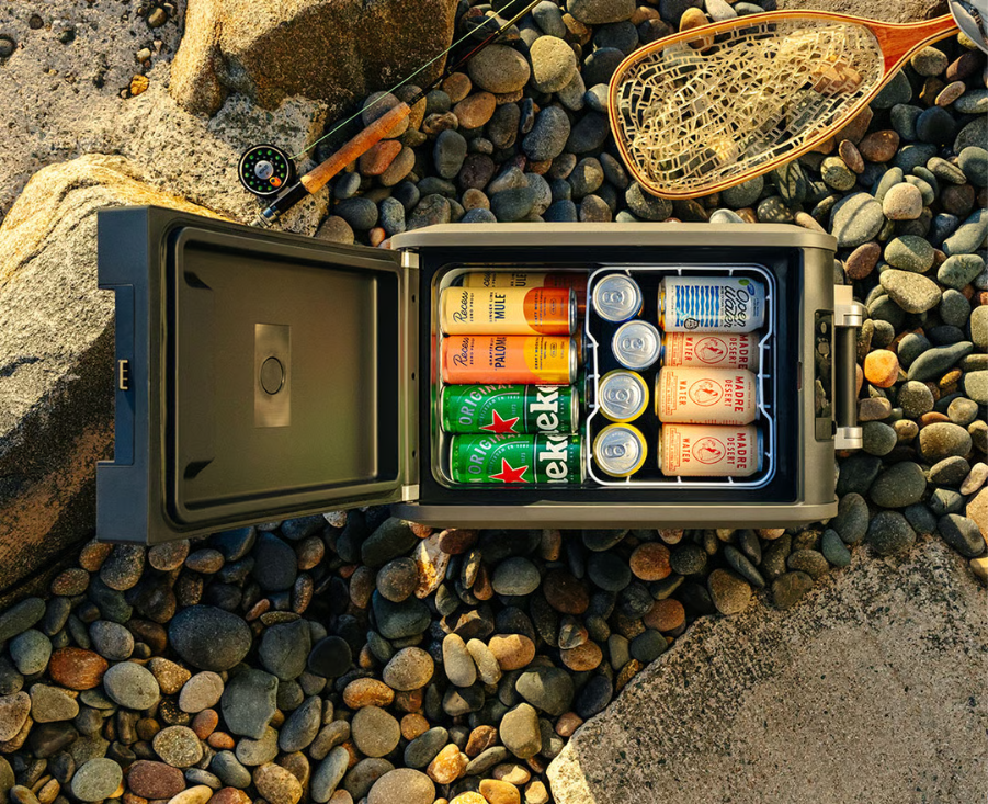 How To Keep Snacks And Drinks Cool On Long Drives